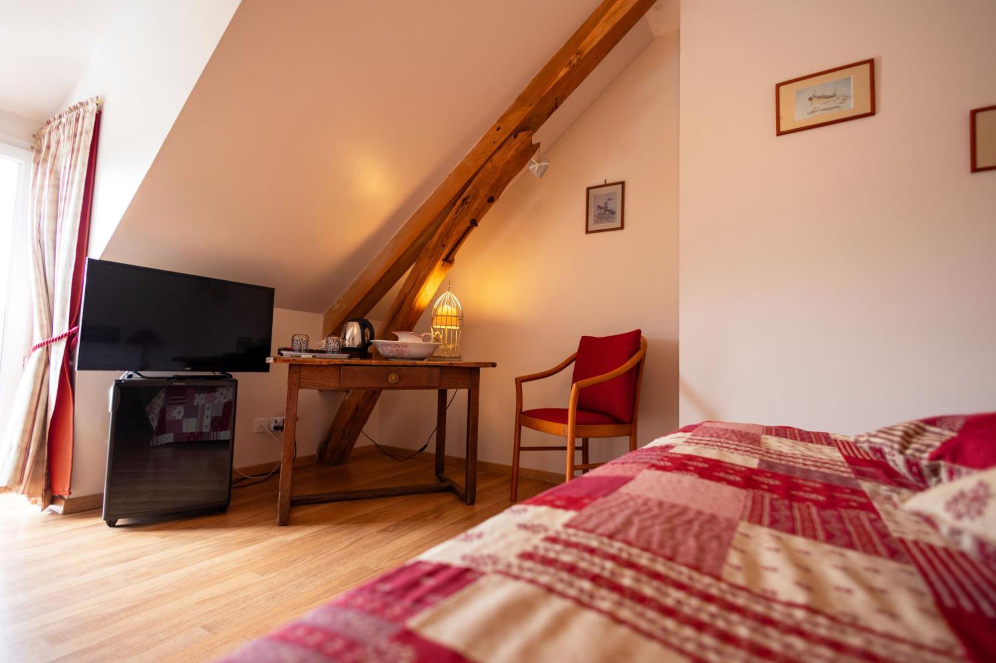 Bed and Breakfast Ferme De Marpalu La Ferte-Saint-Cyr Екстер'єр фото