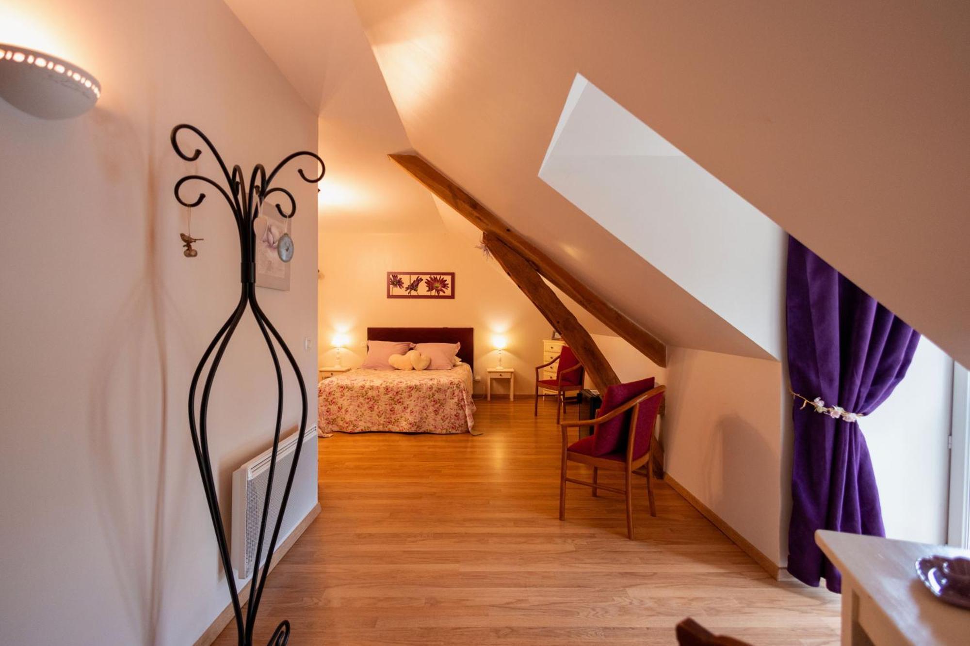 Bed and Breakfast Ferme De Marpalu La Ferte-Saint-Cyr Екстер'єр фото