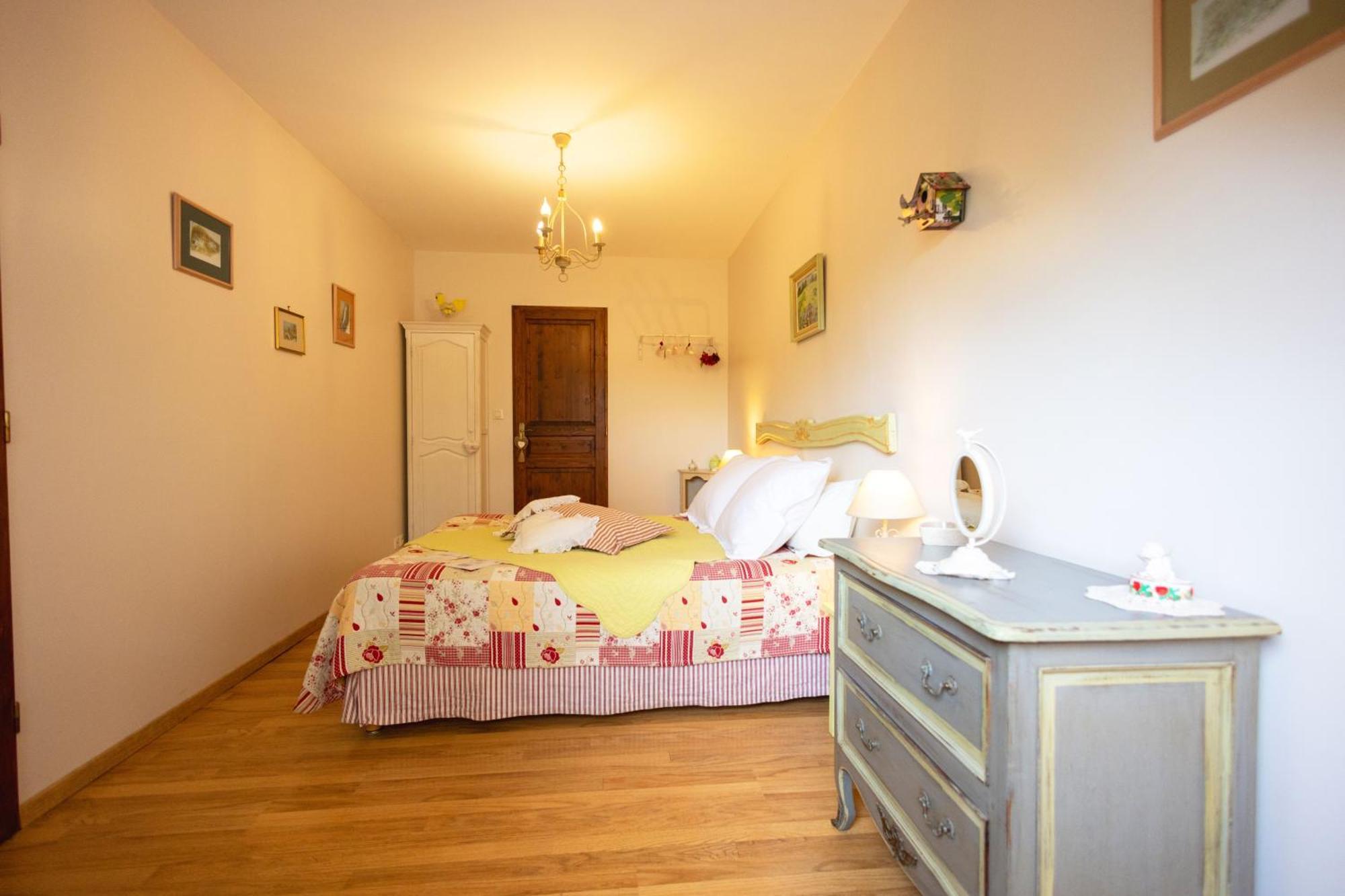 Bed and Breakfast Ferme De Marpalu La Ferte-Saint-Cyr Екстер'єр фото